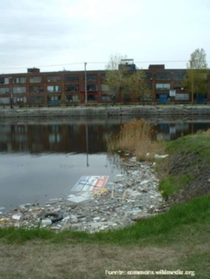 Contaminación de agua