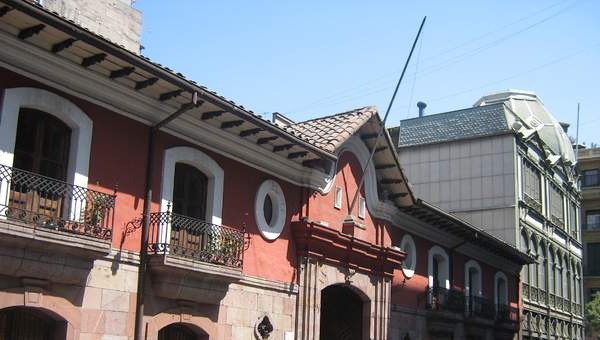 Casa Colorada