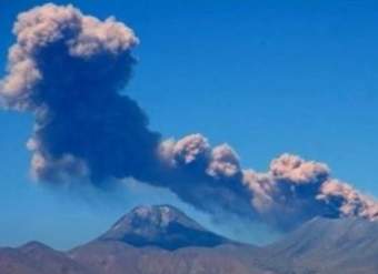 Video de actividad sugerida: LC02 - Lickanantay - U2 - N°6.1: ESCUCHAN Y/O LEEN EL RELATO “LOS DOS VOLCANES” (VER ORIENTACIONES).