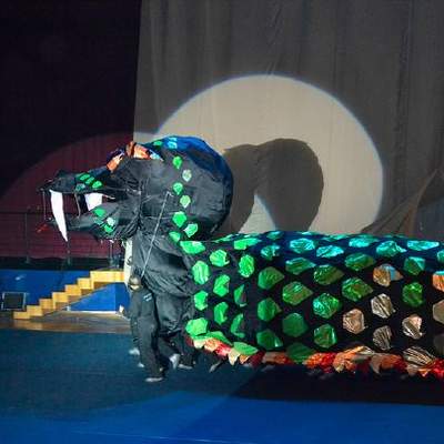 Dragones en escena 7