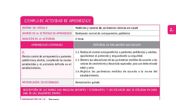 Realizando control de antropometría pediátrico