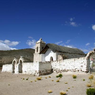 Iglesia Virgen del Rosario de Cosapilla, comuna de General Lagos.