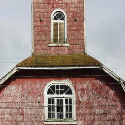 Iglesia Nuestra Señora de Lourdes de Reumén, Paillaco.